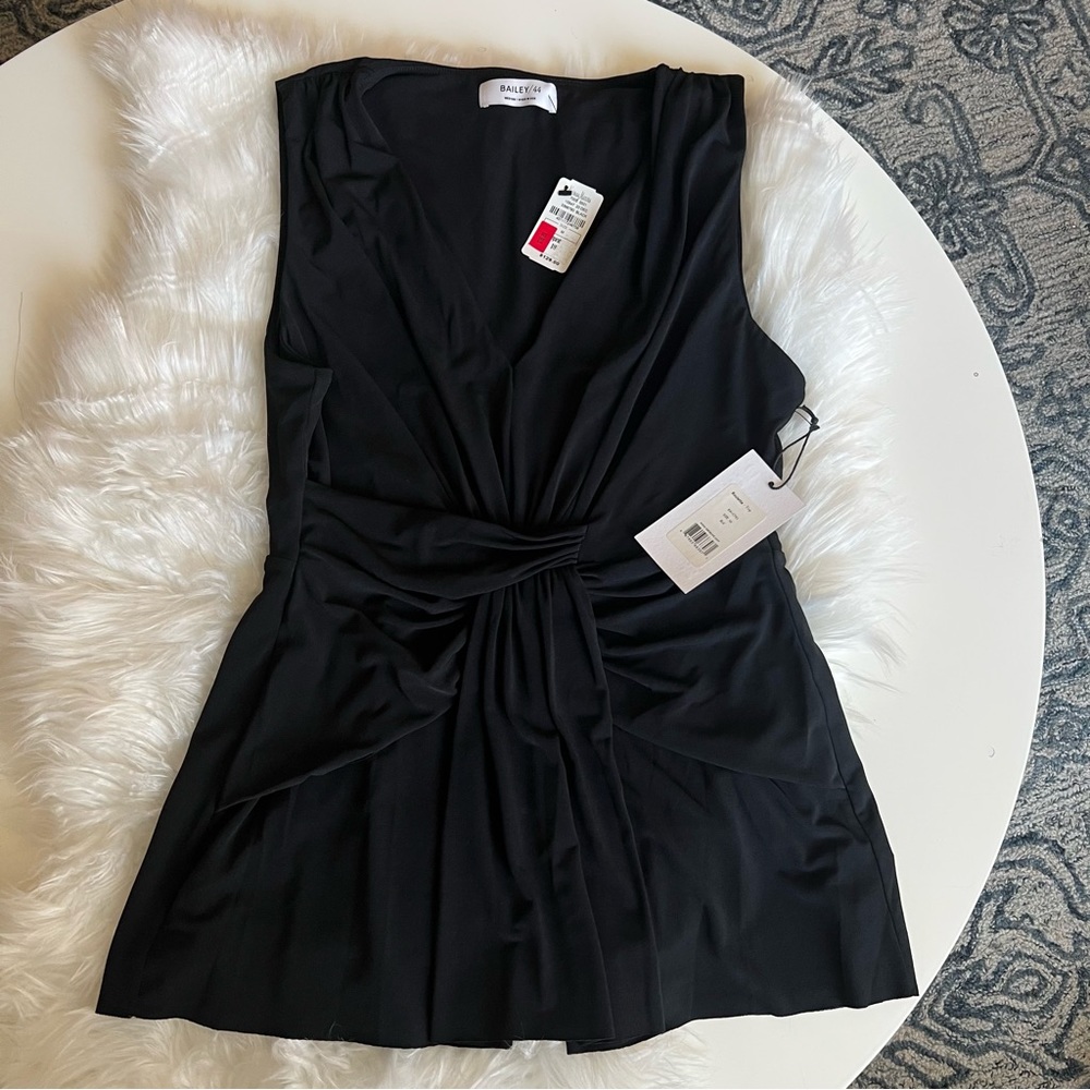 Bailey blouse sz M